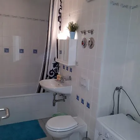 2-zimmerapartment Mit Suedloggia Lipsk